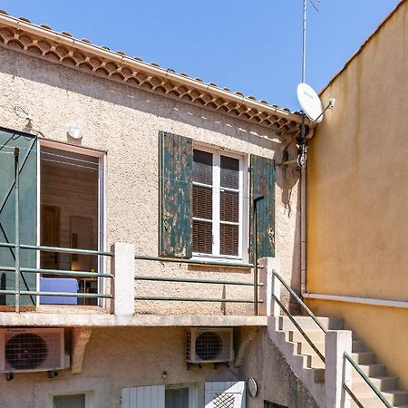 Soleil En Ville - Coeur De Ville, Climatisatise Et Au Calme Plein Sud A 300 M Du Port Vieux 라시오타 객실 사진